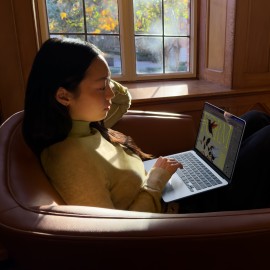 Apple 13-inch MacBook Air, M5 chip with 10‑core CPU and 8‑core GPU, 16GB, 512GB SSD - Silver